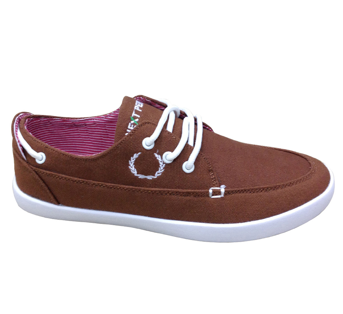 shoe with canvas upper