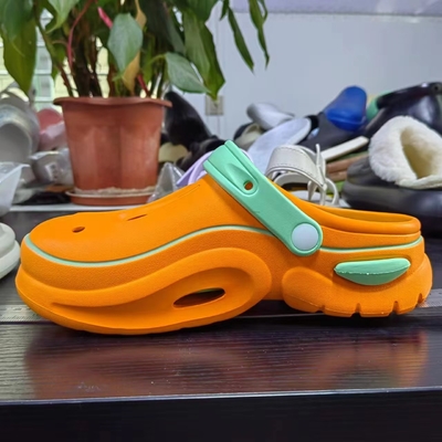 Custom EVA Slippers with pumkim color