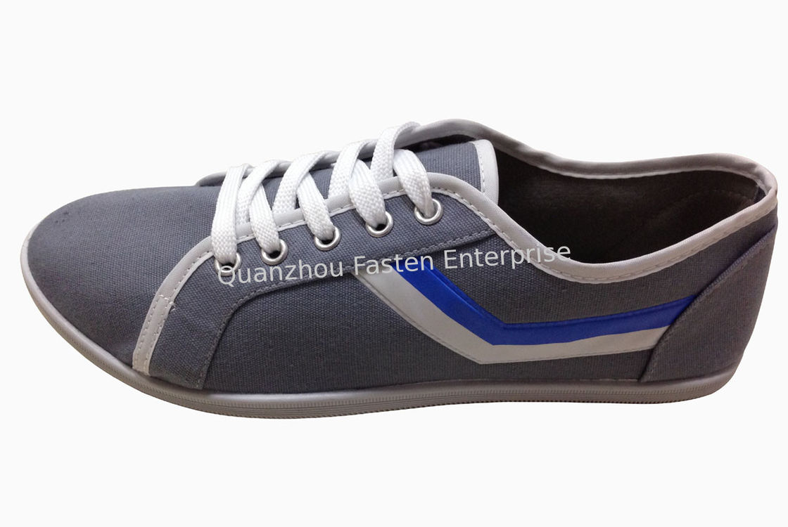Men canvas upper injection shoes,low price with good quality